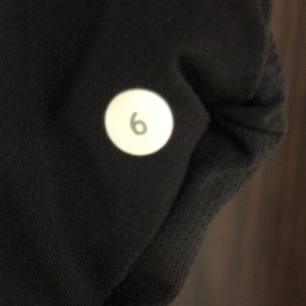 Lululemon Athletica Runners Half Zip Long Sleeve - Picture 4 of 7